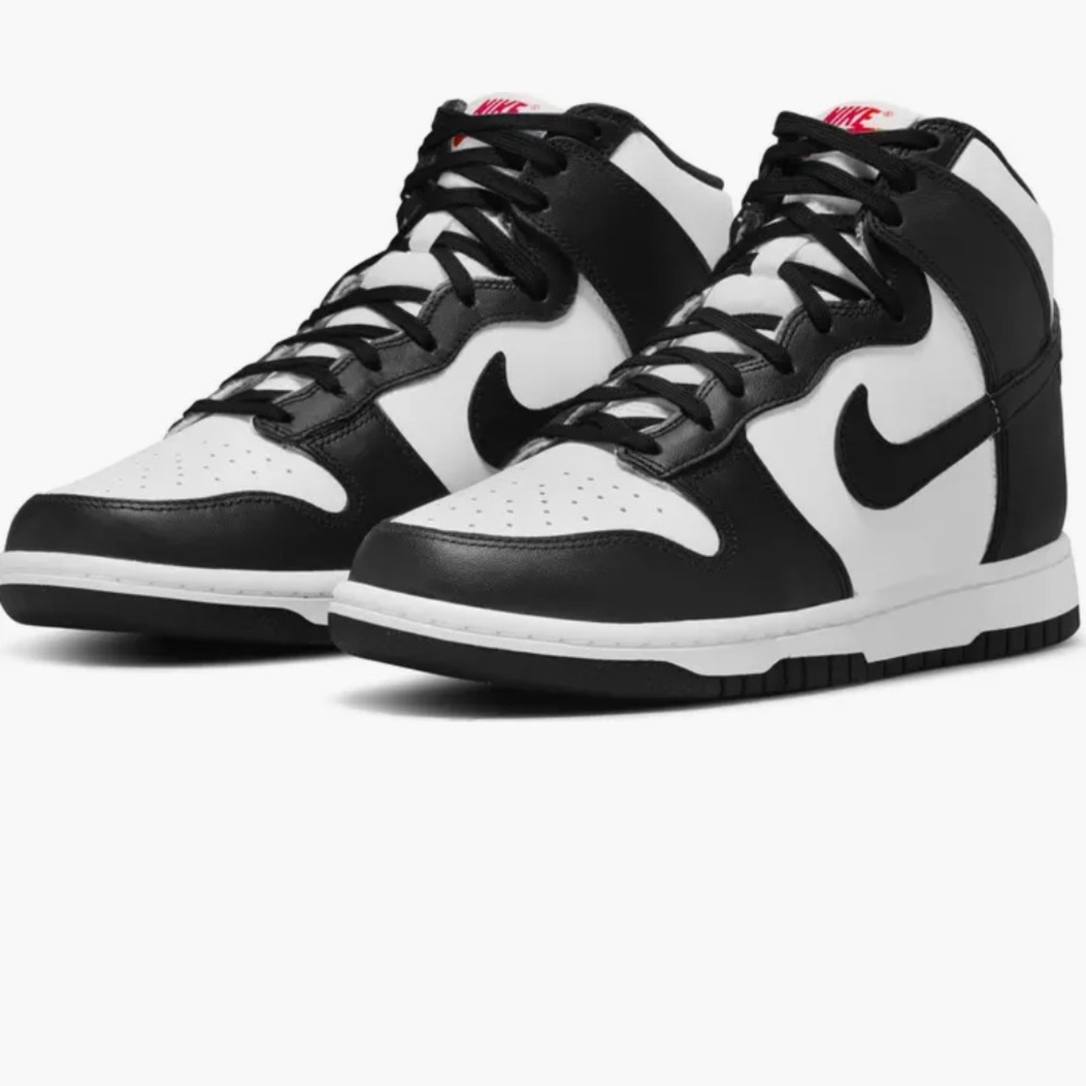 Nike Dunk High Women *panda color scheme